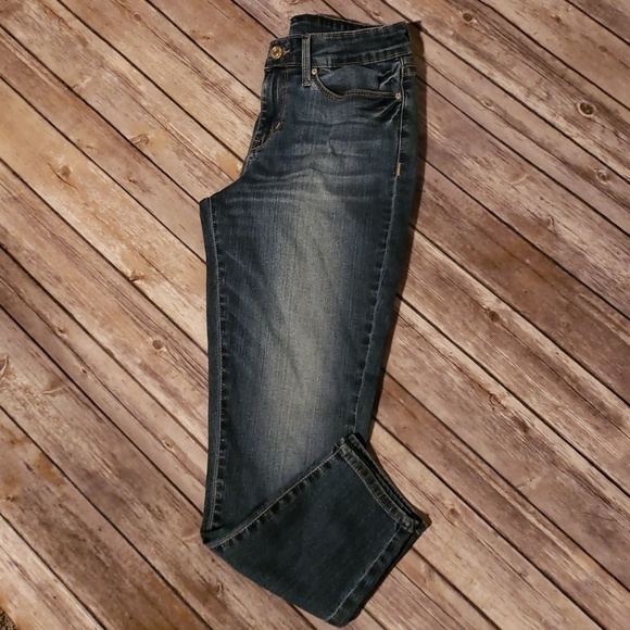 Levi's skinny darker wash ankle jeans - Picture 2 of 7